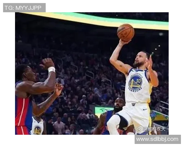 2018年春节勇士对决精彩时刻回顾与球员表现分析