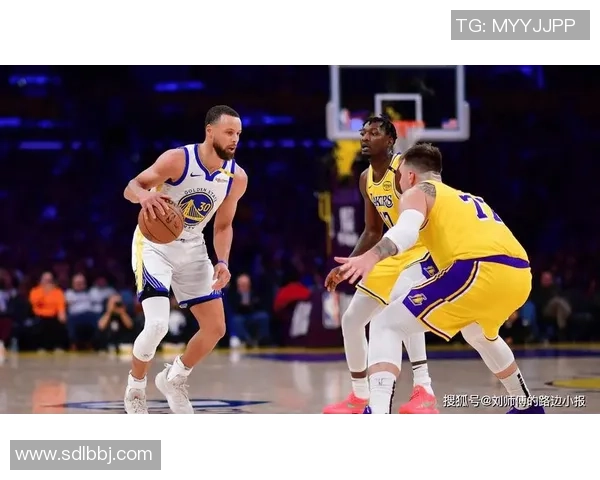 2018季前赛勇士与湖人激战回顾球星表现与战术分析全面解析