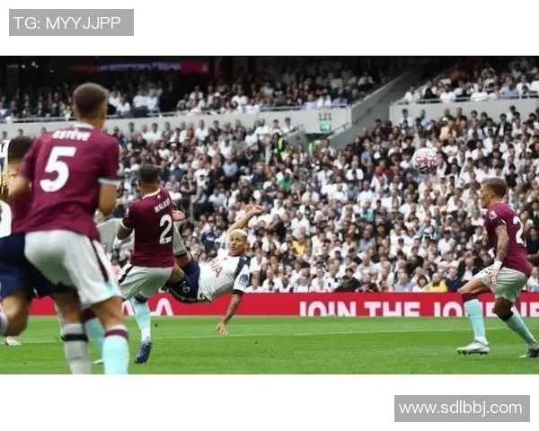 伯明翰与德比郡激战正酣比分揭晓精彩瞬间回顾 伯明翰与德比郡激战正酣比分揭晓精彩瞬间回顾