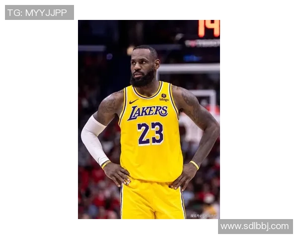 勒布朗詹姆斯:篮球传奇的崛起与辉煌成就背后的故事 勒布朗詹姆斯:篮球传奇的崛起与辉煌成就背后的故事