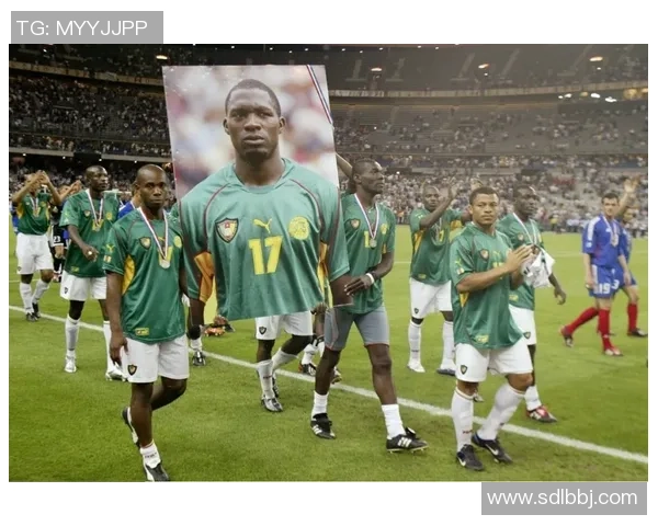 华斯兰德与标准烈日的激烈对决揭示足球战术的博弈与激情