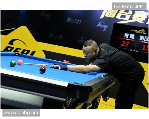 布尔格主场迎战格勒诺布尔双方争夺关键三分的激烈对决