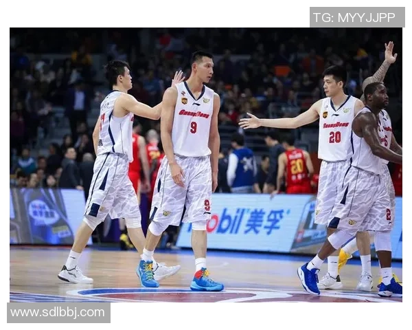 江苏对阵广东CBA直播全程回顾与精彩瞬间分析 江苏对阵广东CBA直播全程回顾与精彩瞬间分析